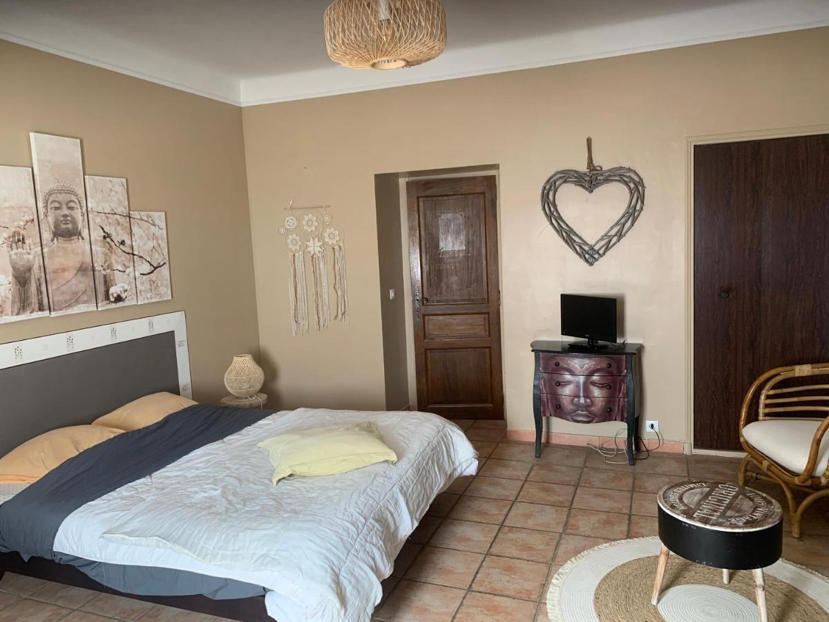 Bed and Breakfast Bastide du Bonheur Saint Donat à Gréoux-les-Bains Extérieur photo